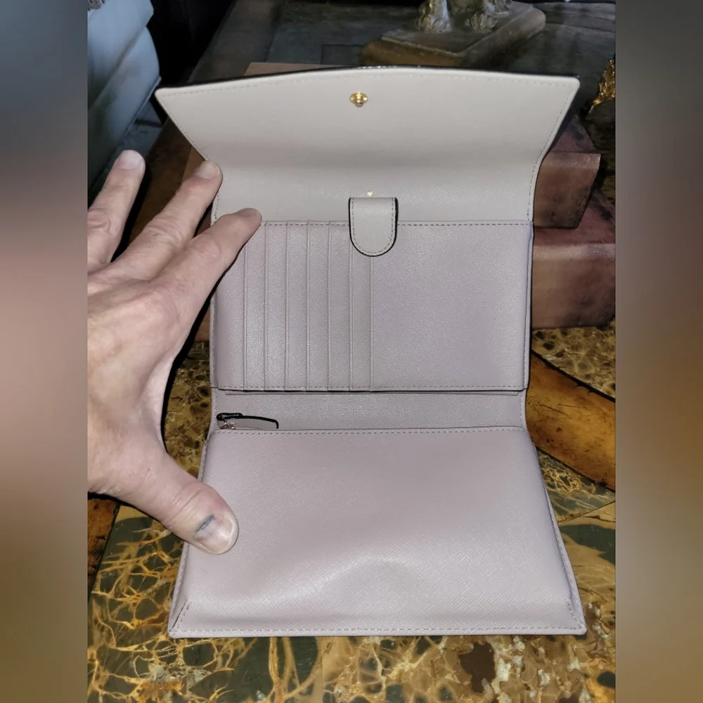 Kate Spade Black and Cream Crossbody Bag - Picture 7 of 7